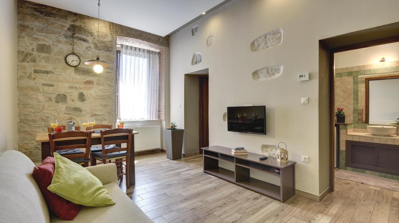 Apartment Mimoza Old Town