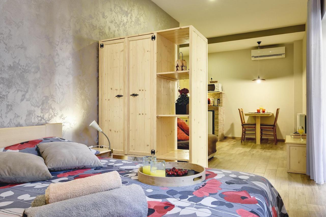 Mimoza Old Town Apartment