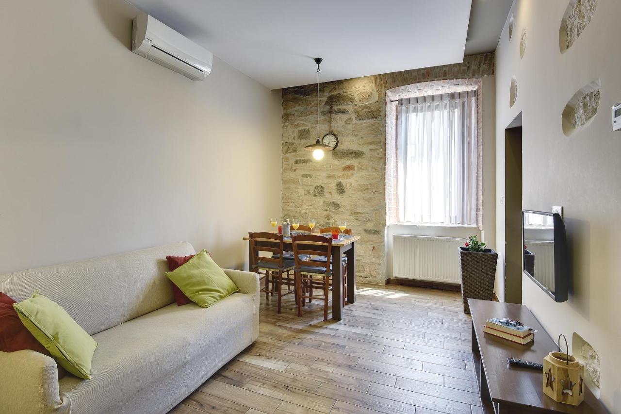 Mimoza Old Town Apartment *
